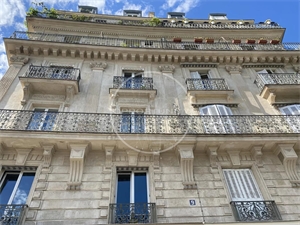 appartement à la vente -   75011  PARIS 11E ARRONDISSEMENT, surface 68,47 m2 vente appartement - APR628377
